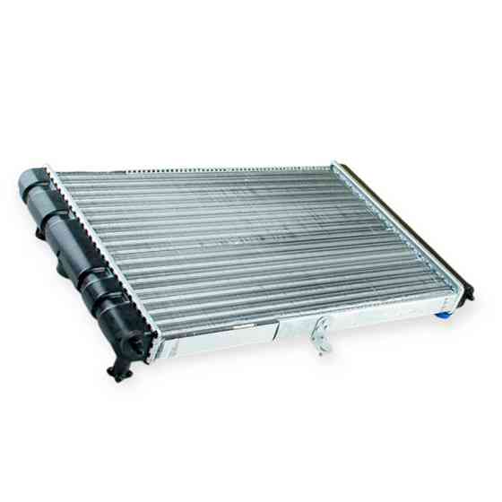 Радиатор Сенс двигателя Мукачево