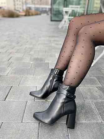 Nivelle Черевики жіночі NIVELLE чорні натуральна шкіра каблук 8 см 38р. (3617) Коломия