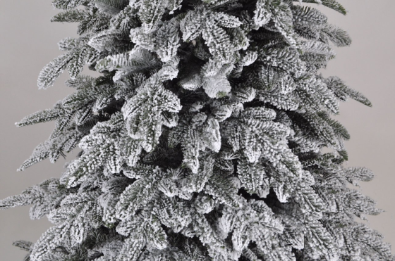 Литая Бельгийская елка с густой хвоей (Заснеженная) 1.6м Киев