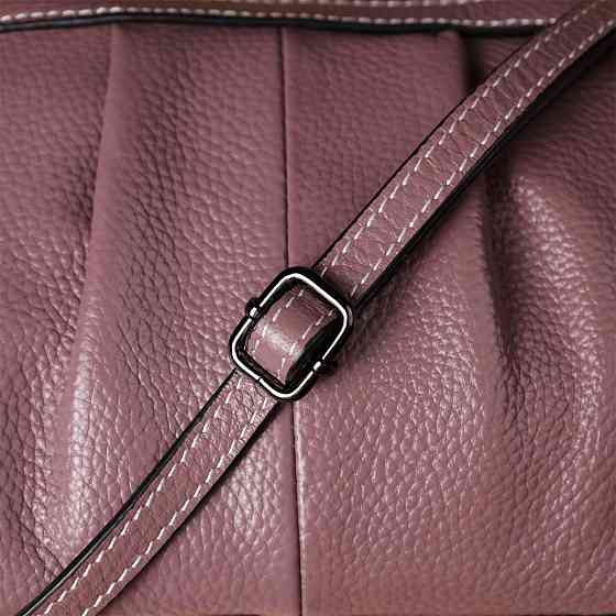 Женская кожаная сумка с эффектной драпировкой Пурпурный (Vintage) Киев