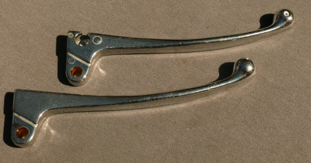 Ручки вичимні пари на мопеді Дельта Мукачево - фото 1