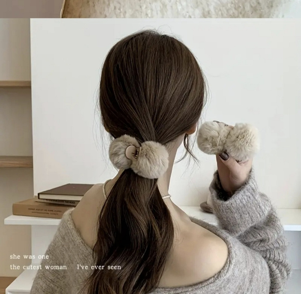 Шпилька крабік із хутра Бежевий Смела - изображение 4