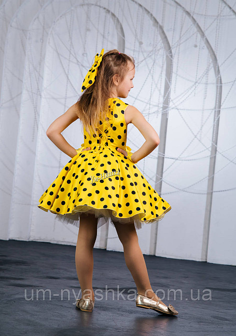 Пышное нарядное платье в ретро стиле 