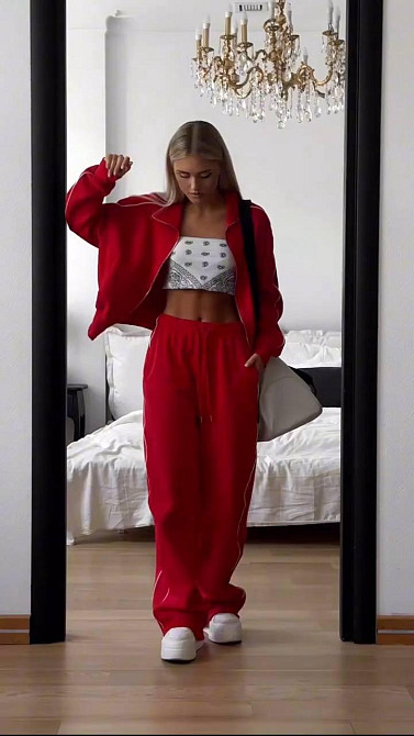 Женский прогулочный костюм двойка: кофта и брюки с кантом двунить Красный, 44/46 Одесса - изображение 2