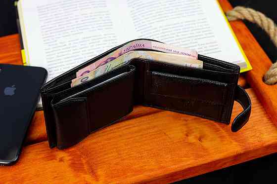 Чорне чоловіче портмоне з шкіри з візитницею Marco Київ