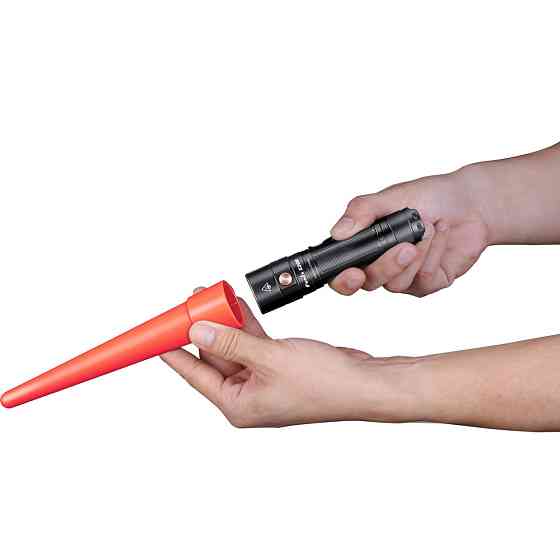 Сигнальный жезл Fenix ​​AOT-S+ Ровно