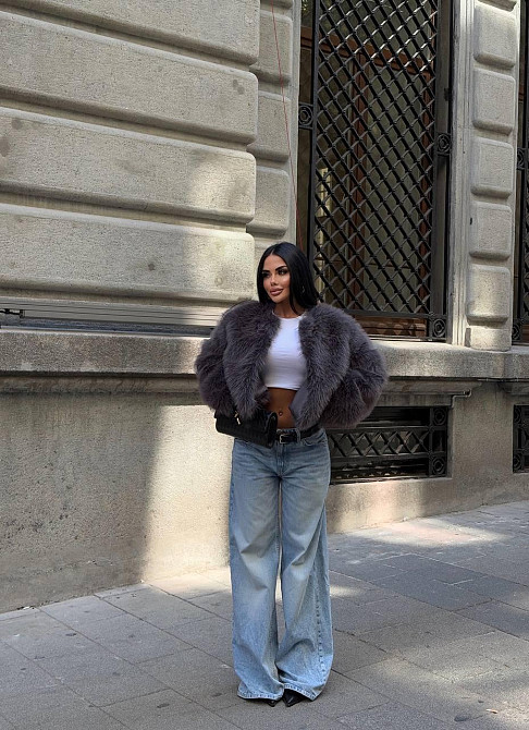 Женская укороченная оверсайз шуба без воротника искусственный мех Одесса - изображение 4