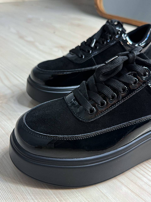 Кеды женские Hengji 536-9 комбинированные из замши и лаковой кожи на платформе черные, 36, 23,5 см Киев - изображение 10