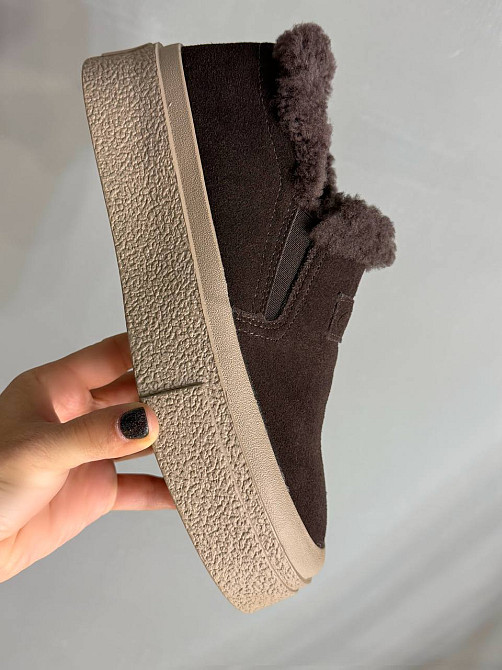 Ботинки женские Hengji 660-2 замшевые кеды на меху коричневые, 39, 24,5 см Киев - изображение 4