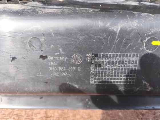 Накладка заглушка сидіння VW T5 2003-2015 (7H0881697B) Ковель