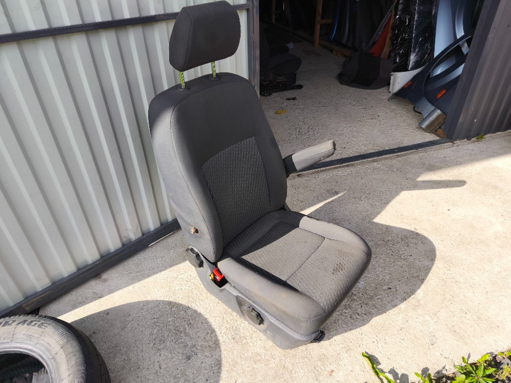 Сидіння переднє водія VW T5 2003-2015 Ковель - фото 2