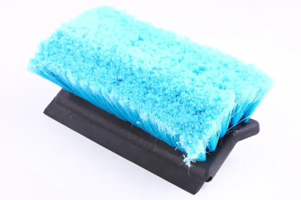 Щетка  под шланг Bi-Plast 10 широкая со скребком (без ручки) Винница - изображение 1