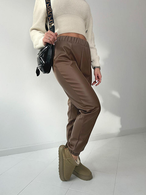 Штаны из экокожи на флисе Calvin 46-48, Мокко Киев - изображение 4