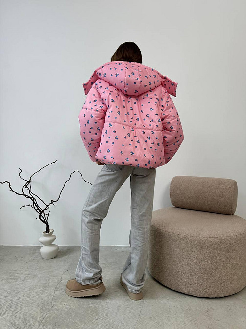 Жіноча куртка з капюшоном у квітковий принт плащівка на синтепоні Одеса - фото 7