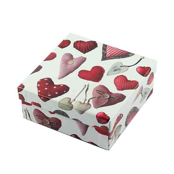 Коробка подарункова "Heart" 14 х 14 х 6 см Рівне