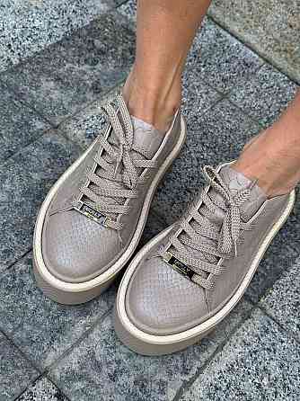 Molly Кеди жіночі MOLLY капучіно/пітон натуральна шкіра низький (5378) Коломыя