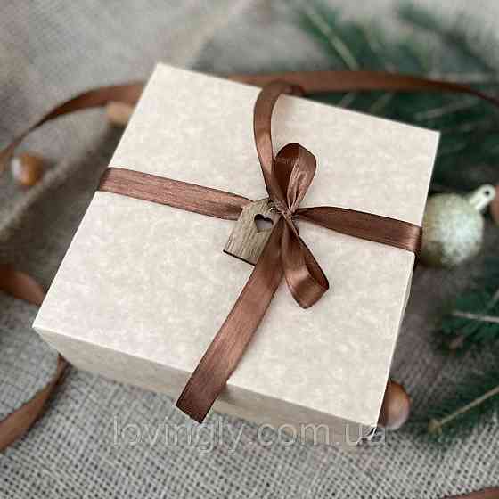 Подарочный набор для мужчины с натуральным мылом, массажной маселкой и свечей - зимний подарок Ирпень