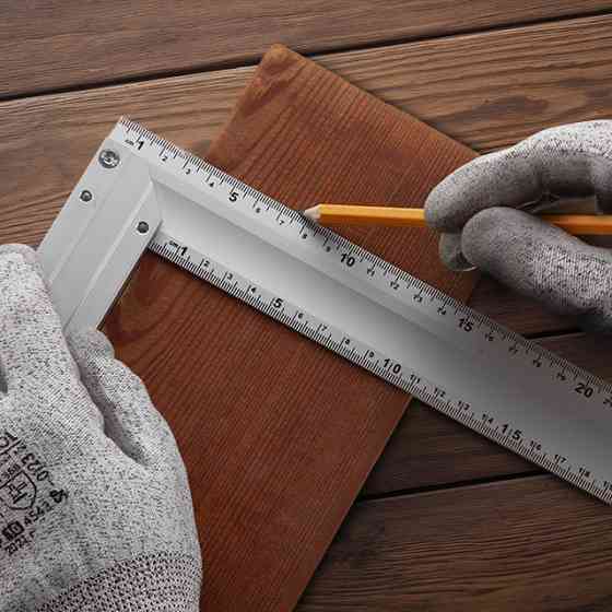 Угольник строительный алюминиевый, 350 мм INTERTOOL MT-2063 Киев