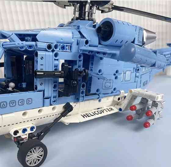 Конструктор большой вертолёт 1711 деталей Lego Toylinx. Харьков