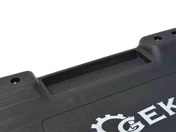 Лежак СТО "GeKo" підкатний пластиковий 91x43x11см чорний Киев