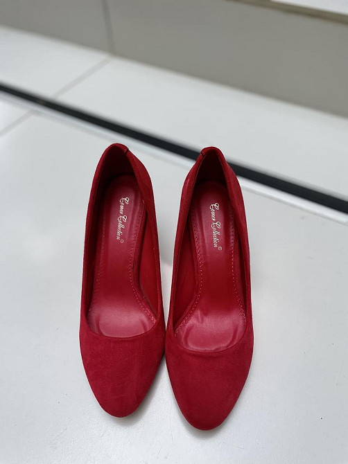 Comer Туфлі жіночі COMER червоні еко-замша висота каблука 8.5см (AH-8 1961) Коломия - фото 1