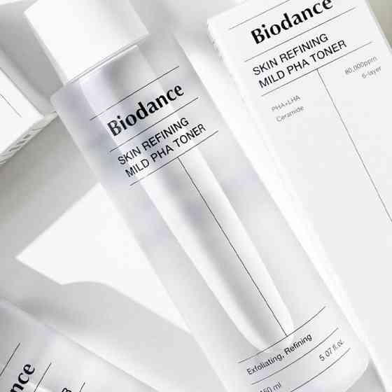 Зміцнювальний тонер з PHA-кислотою Skin Refining Mild PHA Toner Biodance 150 мл Київ