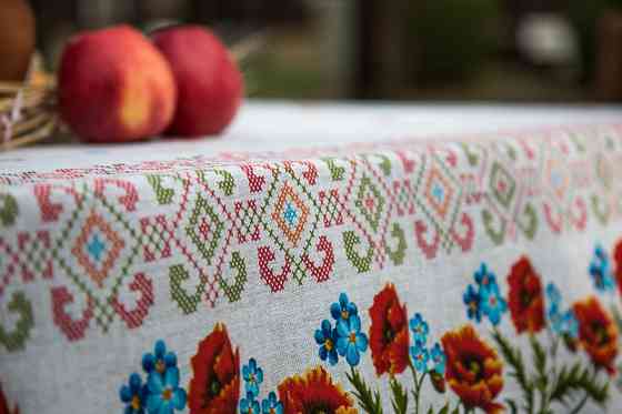 Скатертина Ecotton 150х200 см натуральна бавовняна Маки Український етно-стиль сірий Коломия