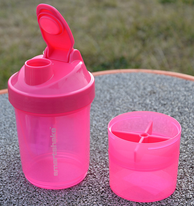 Шейкер спортивний SmartShake Original2GO 600ml Neon Pink Каменское - изображение 9