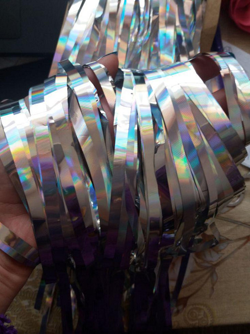 Дощик для фотозони з голограмою 2 м на 1 м сріблястий Київ - фото 4