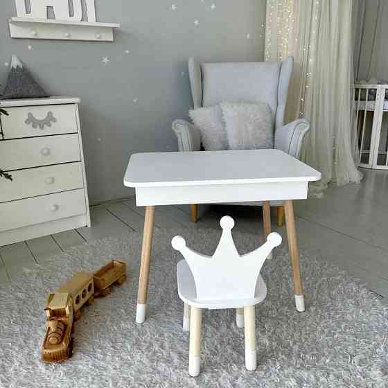 Детский столик и стульчик корона белый. Столик с нишей для карандашей и разукрашек Киев