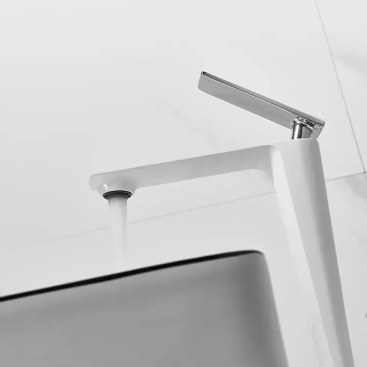 Змішувач латунний дизайнерський для умивальника одноважільний кран WanFan Білий Хром Кам'янець-Подільський - фото 5