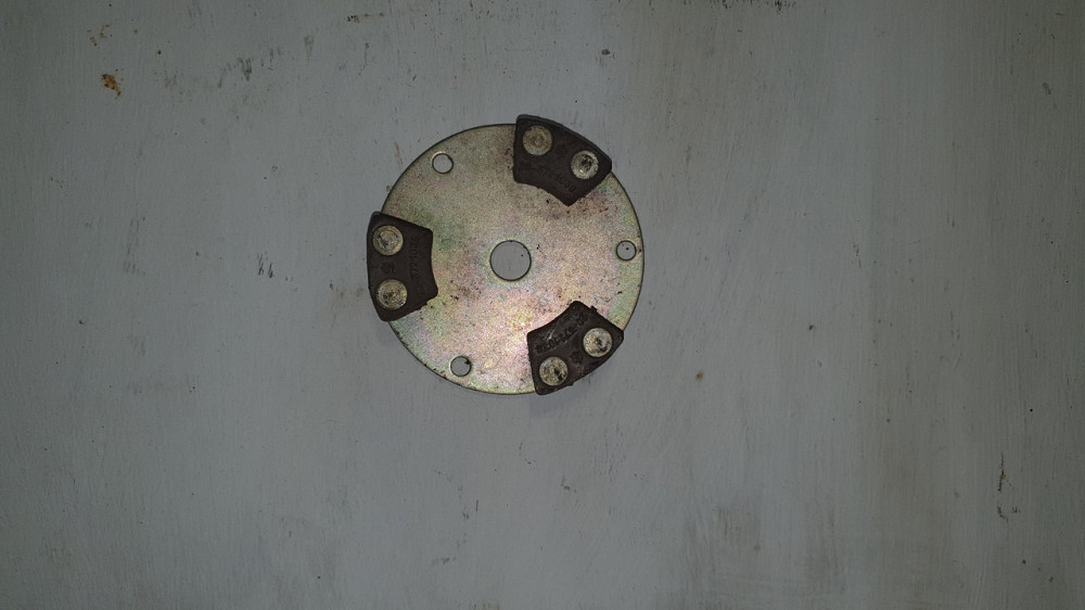 Пластина контактная звукового сигнала ГАЗ-51. 51-3721035. Харьков - изображение 1