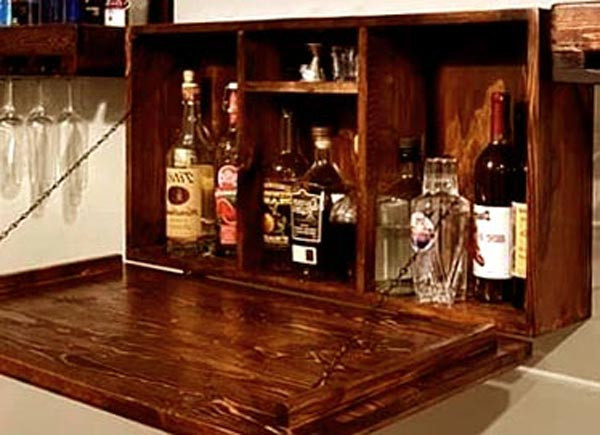 Настенный бар 