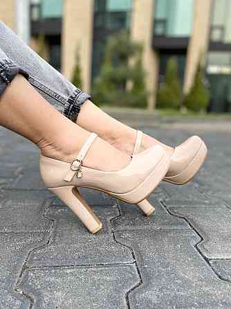 Туфлі жіночі STILLETA D280-J250-4 бежеві (весна-осінь, еко-лак) (3599) 34р.37р.39р. 34 Коломыя