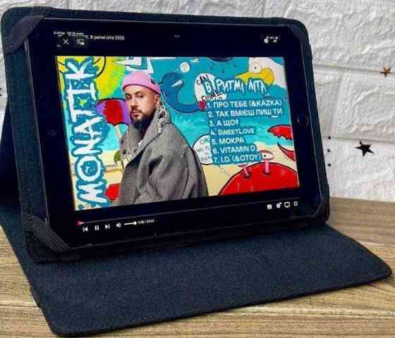 Планшет Apple iPad 7 32 ГБ. Харків