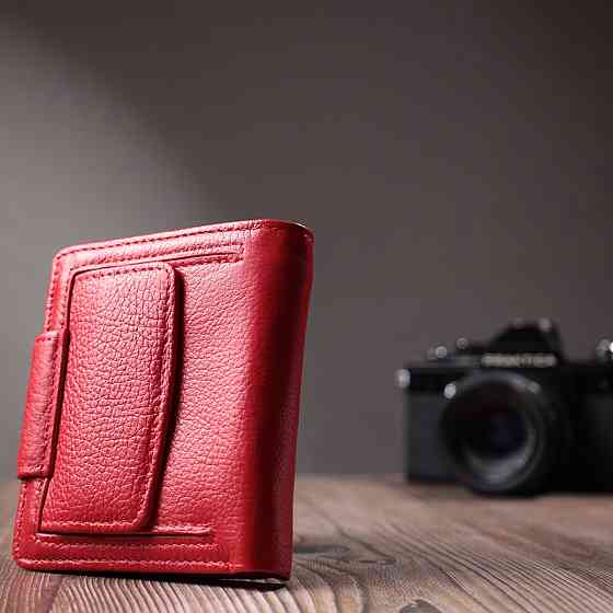 Яркий кошелек для женщин с карманом для монет из натуральной кожи ST Leather 22726 Красный Киев