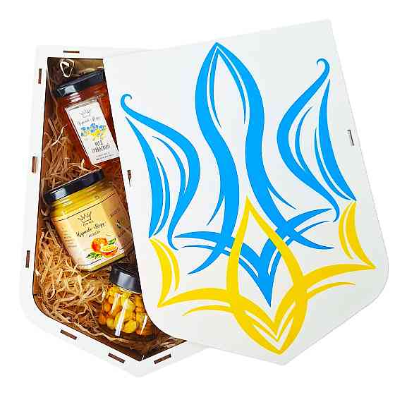 Патріотичні подарунки в українському стилі №134 для іноземців з українською символікою "ГЕРБ УКРАЇНИ". Одеса