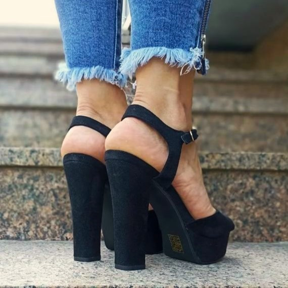 Жіночі Чорні Босоніжки на Каблуці Замшеві Модельні (розміри: 39,40) — 4-7 Дніпро - фото 3