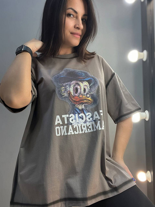 Футболка жіноча LADY YEP 0125 оверсайз варені шви малюнок Скрудж one size шоколад, шоколад, one size Київ - фото 6