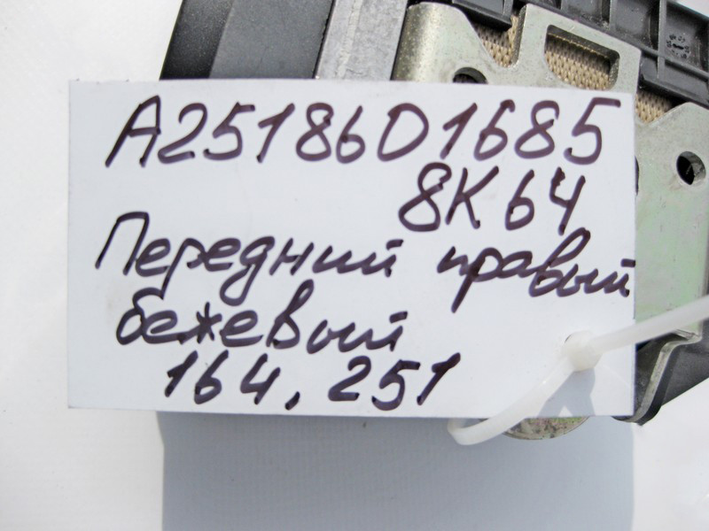 Mercedes-Benz  A2518601685 8K64 Ремінь безпеки передній правий бежевий W164 X164 W251 Одеса - фото 4