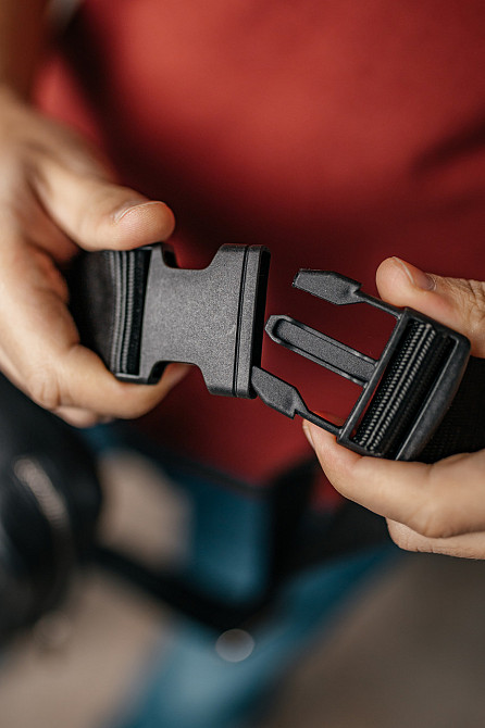 Чоловіча ламана, чоловікська сумка через плече з натуральної шкіри, вмістлена чорна сумка на поясMasterSem Київ - фото 2