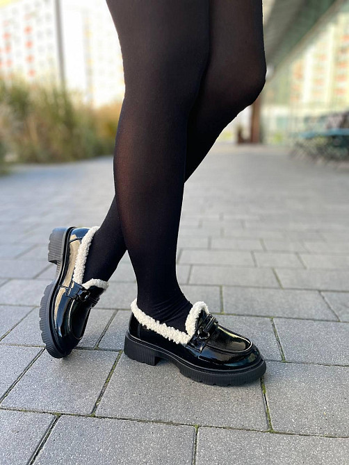 PLPS Лофери жіночі PLPS чорні шкіра лакована низький хід 36-41 ( -3) Коломыя - изображение 9