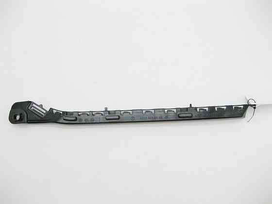 Mercedes-Benz  A2128850142 Бічна напрямна заднього бампера та лівого крила E-Class W212 Одеса