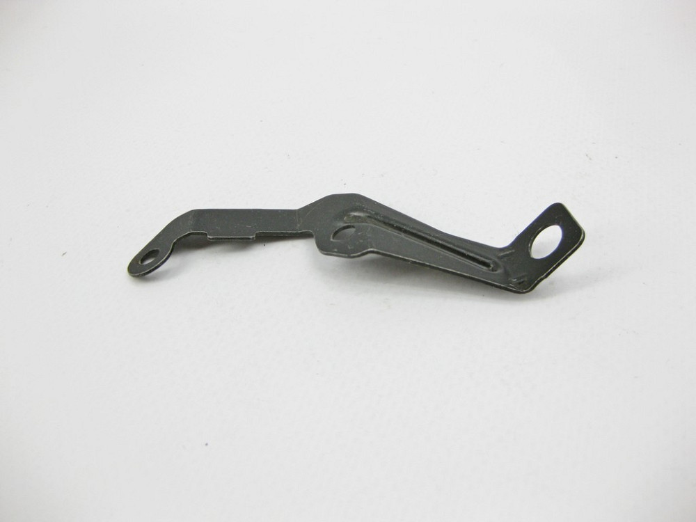 Mercedes-Benz  A2036830214 Правий кронштейн декоративної накладки магнітоли та клімату C-Class W203 CLC Sportcoupe C203 Одесса - изображение 2