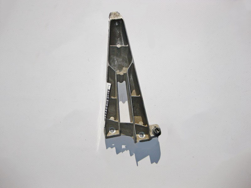 Mercedes-Benz  A1112361395 Кронштейн впускного колектора двигуна M111 R4 1.8 2.0 2.3л E-Class W210 ML W163 C-Class W202 W203 Одеса - фото 2