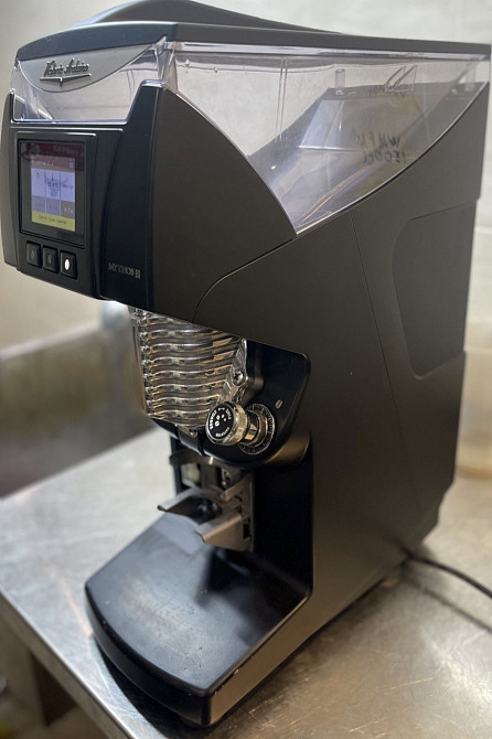 Кофемолка: Nuova Simonelli Victoria Arduino Mythos Харків - фото 4