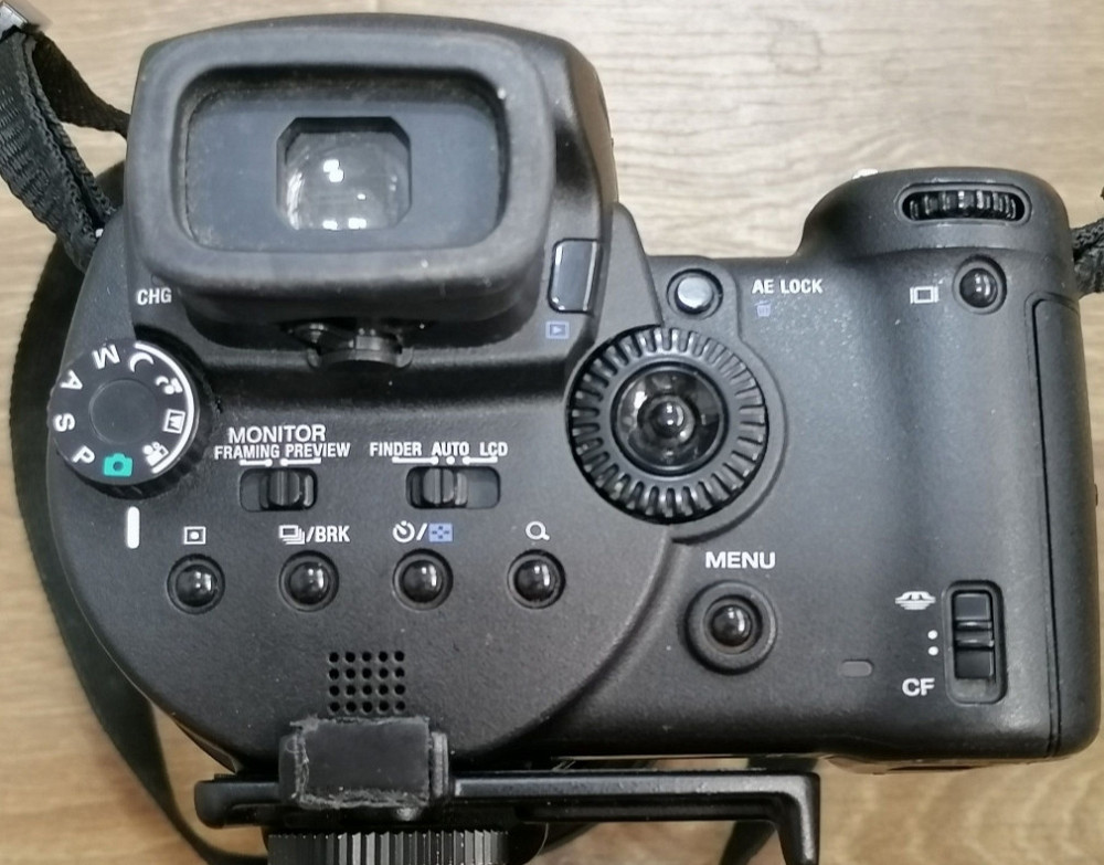 Фотоаппарат Sony DSC-R1 + Объектив Sony. Киев - изображение 1