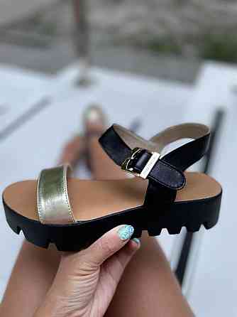 Kentro Босоніжки жіночі KENTO 3222 золото/чорний (літо, шкіра натуральна) (922) лише 38р.і 40р. Коломыя
