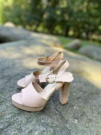 Seastar Босоніжки жіночі SEASTAR KK10 пудра (літо, еко-замша) (1016) лише 38р.і 40р. Коломыя