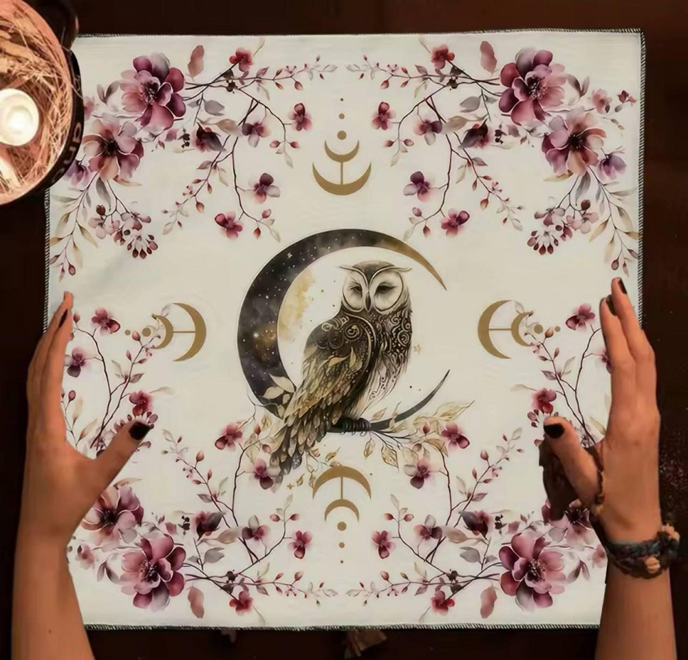 Алтарная скатерть для карт Таро и Рун Сова. Скатерть для гадания 50*50 см. Скатерть для эзотерики Киев - изображение 3